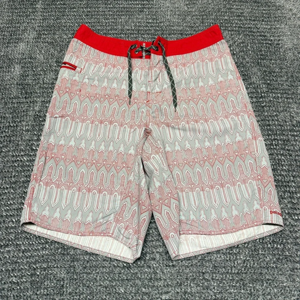 Patagonia Mens Board Shorts Size 34 Red Gray Patterned Swim‎ Trunks Nylon